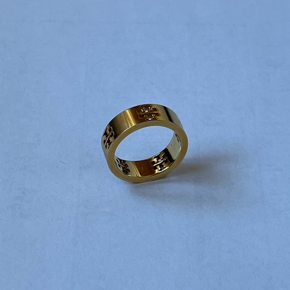 Tory Burch Tory Gold Ring - Picture 1 of 3